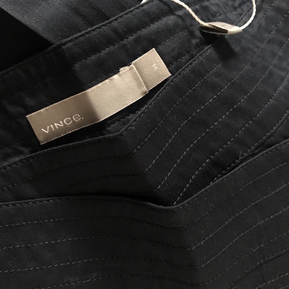 💰PRICE DROP💰Vince Navy mid length skirt - Picture 5 of 8